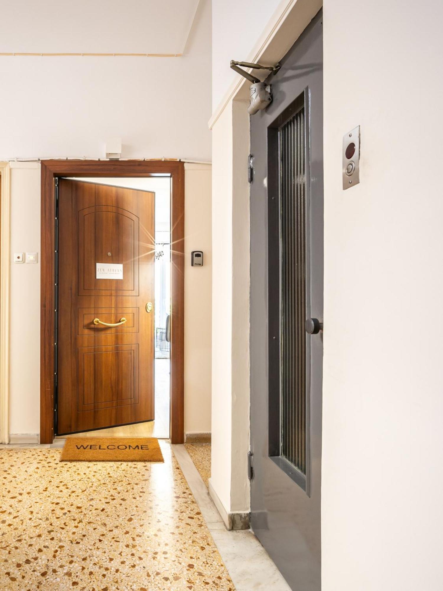 Zen Elegant Apartment In The Center Of Atenas Exterior foto